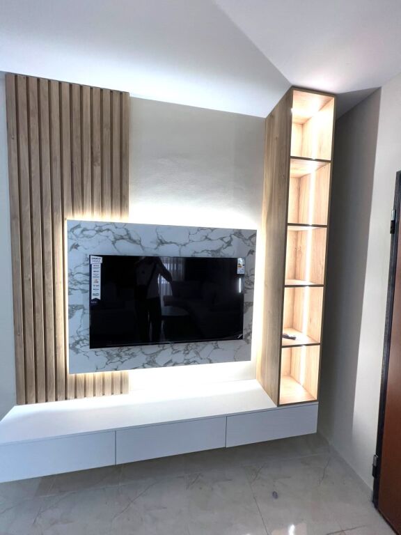 🏡 Shitet Apartament 2+1 i konvertuar ne Astir tek Kompleksi Fratari, 118 milion leke