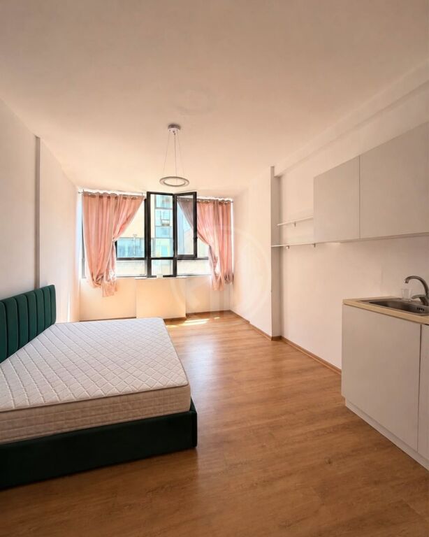 Premises/Studio for Sale –Center, Durres