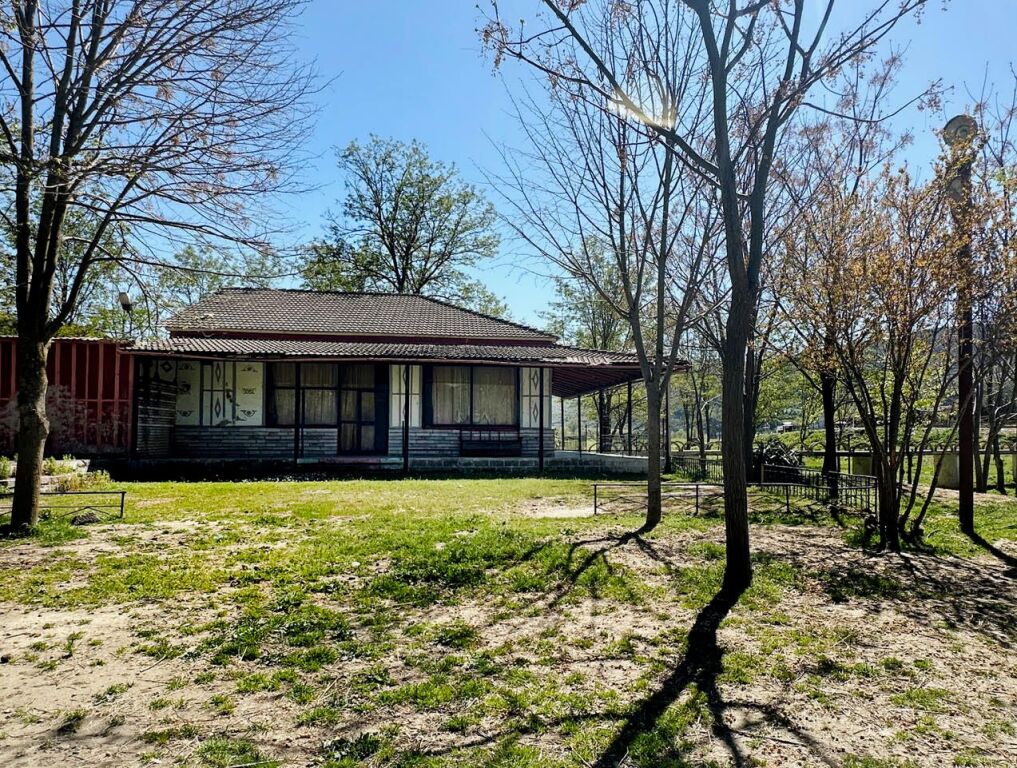 Rara Proprietà sul Fiume nel Sud dell'Albania – Ex Ristorante, Ideale anche come Casa