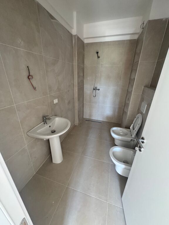 For rent 2+1+2 with parking in Astir near Urban Gate