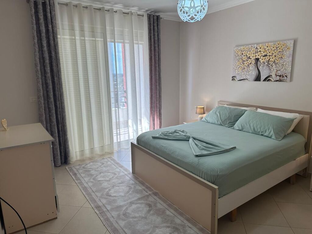 Apartment 2+1, Garden City!
