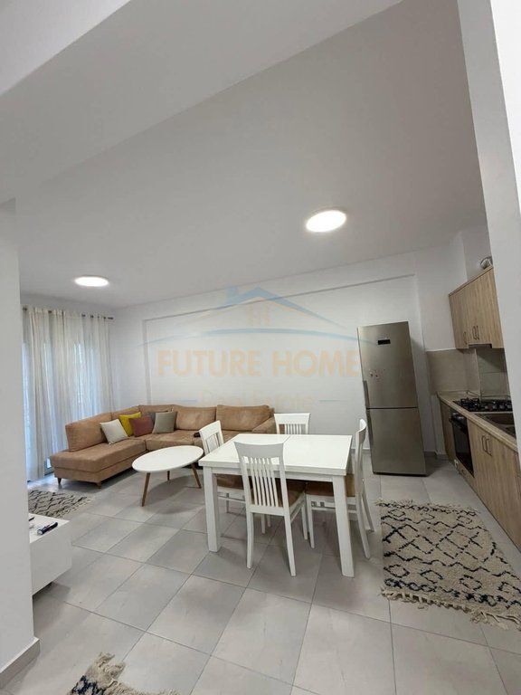 Affitto, Appartamento 2+1, Golden Park Tirana