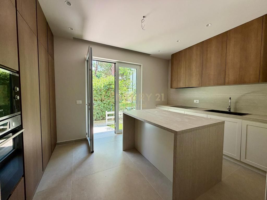 Twin Villa for sale at Lura 1, Lalëz Bay