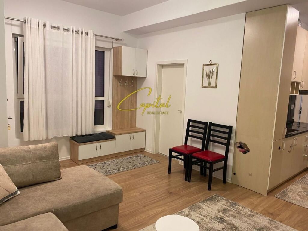 APARTAMENT ME QIRA 1+1 ALI DEMI 400 EURO
