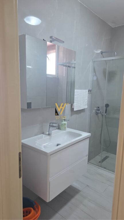 APPARTAMENTO 2+1+BLK IN AFFITTO IN VIA ELBASAN 1.200 EURO