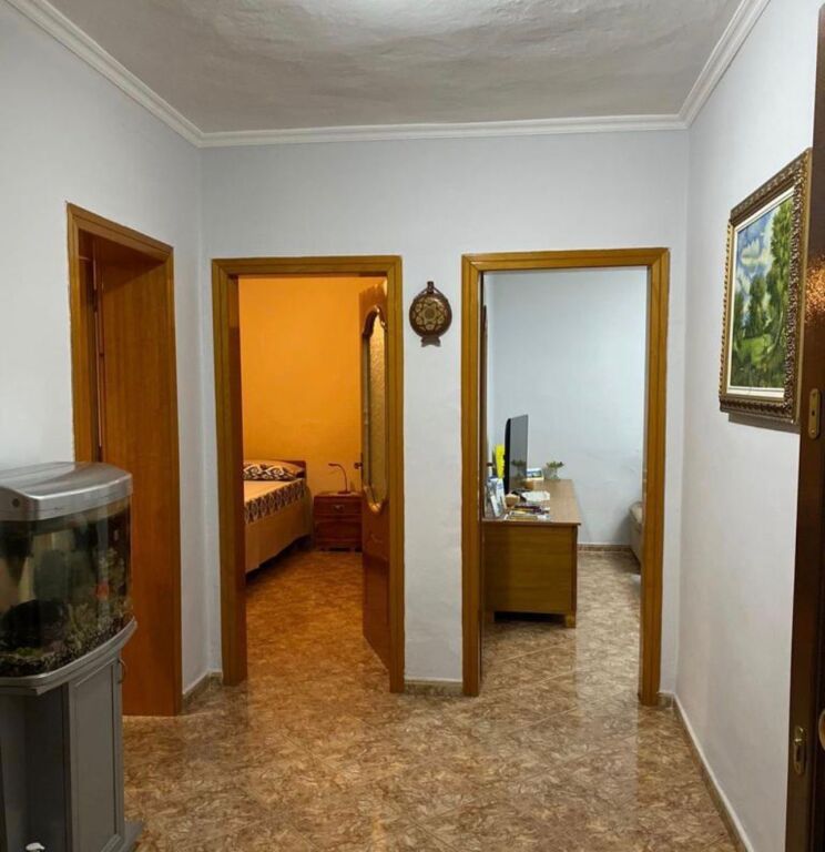 Appartamento 2+1, Moschea di Tabakeve!