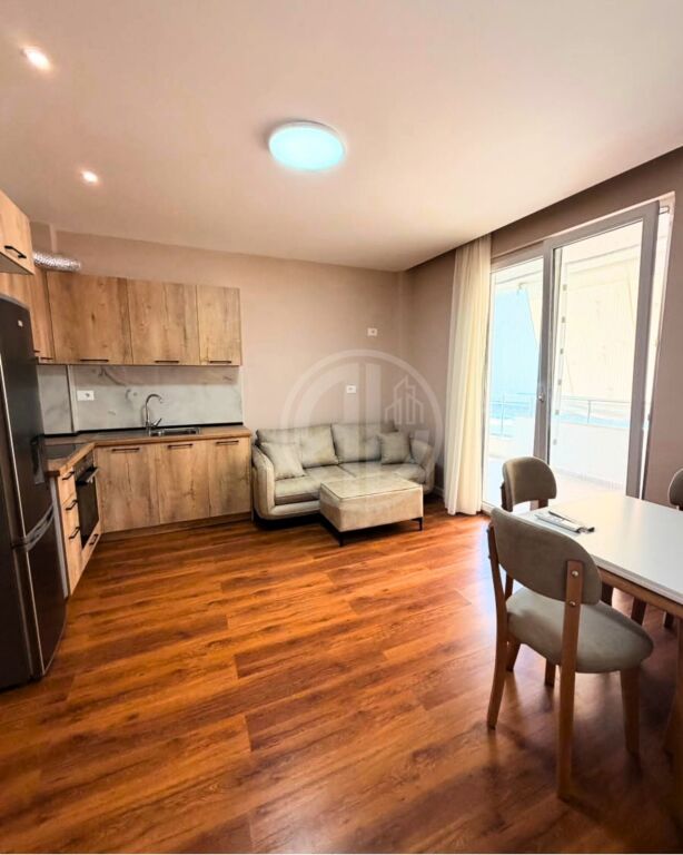 Apartament 1+1 për Qira – Plazh, Durrës