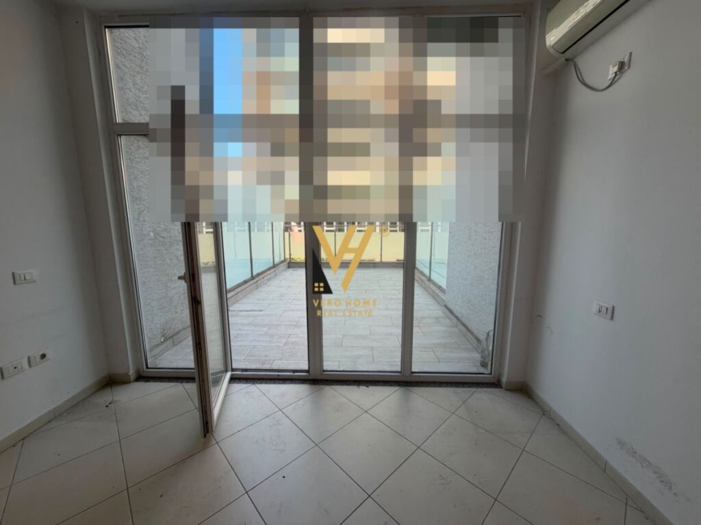 UFFICIO 23 M2 IN AFFITTO A KOMUNA E PARISIT 40.000 LEKE