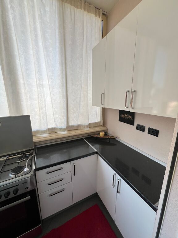 Jepet me qira apartamet 2+1+Bllk tek Kodra Diellit