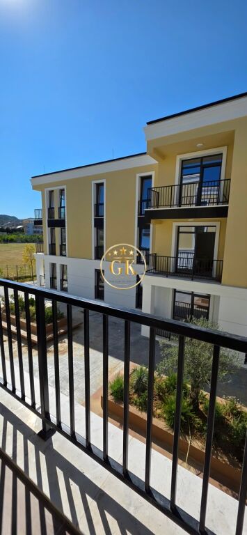 🏡 SHITET APARTAMENT 1+1+1 GARAZHD – SAUK I VJETER