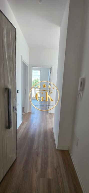 🏡 SHITET APARTAMENT 2+1+1 GARAZHD – SAUK I VJETER