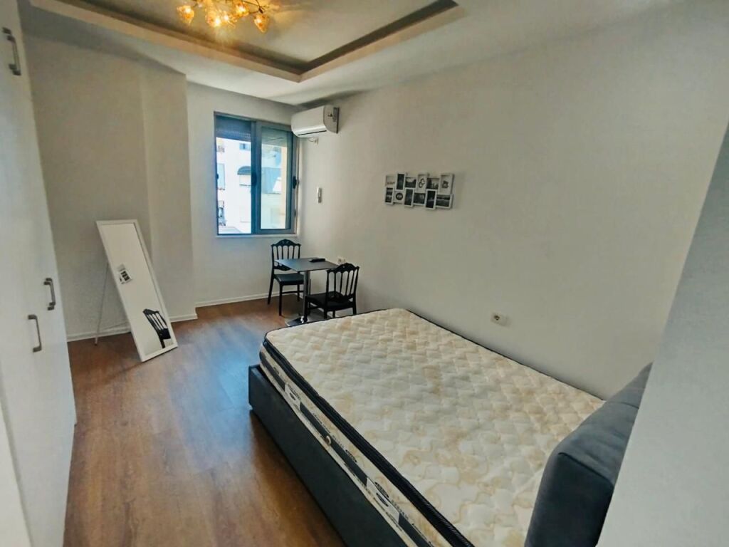 Gas Stove For Rent in Yzberisht