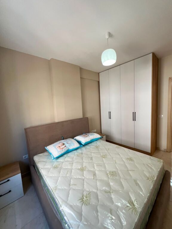 🏡 Shitet Apartament 2+1 i konvertuar ne Astir tek Kompleksi Fratari, 118 milion leke