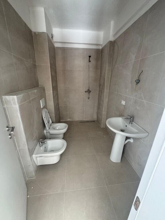 For rent 2+1+2 with parking in Astir near Urban Gate
