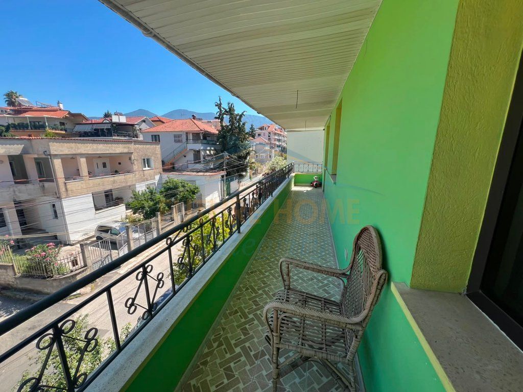 In vendita, Casa privata su 3 piani+Terreno, Ex Mercato Elettrico, Tirana.