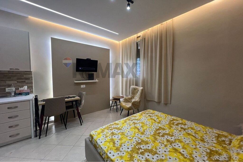 Garsoniere - Për Qira - Rruga e Durrësit, Tiranë