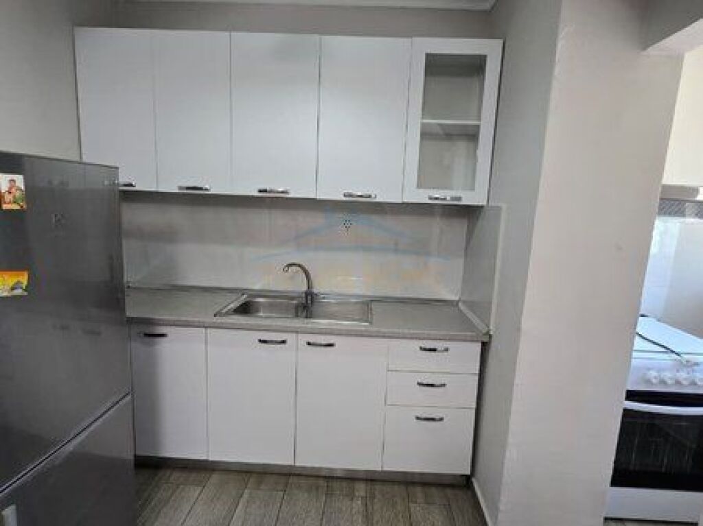 Qera, Apartament 1+1 , Rruga Irfan Tomini , Tirane