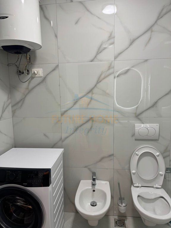 Qera, Apartament 1+1, Kompleksi Tom Doshi, Tiranë.