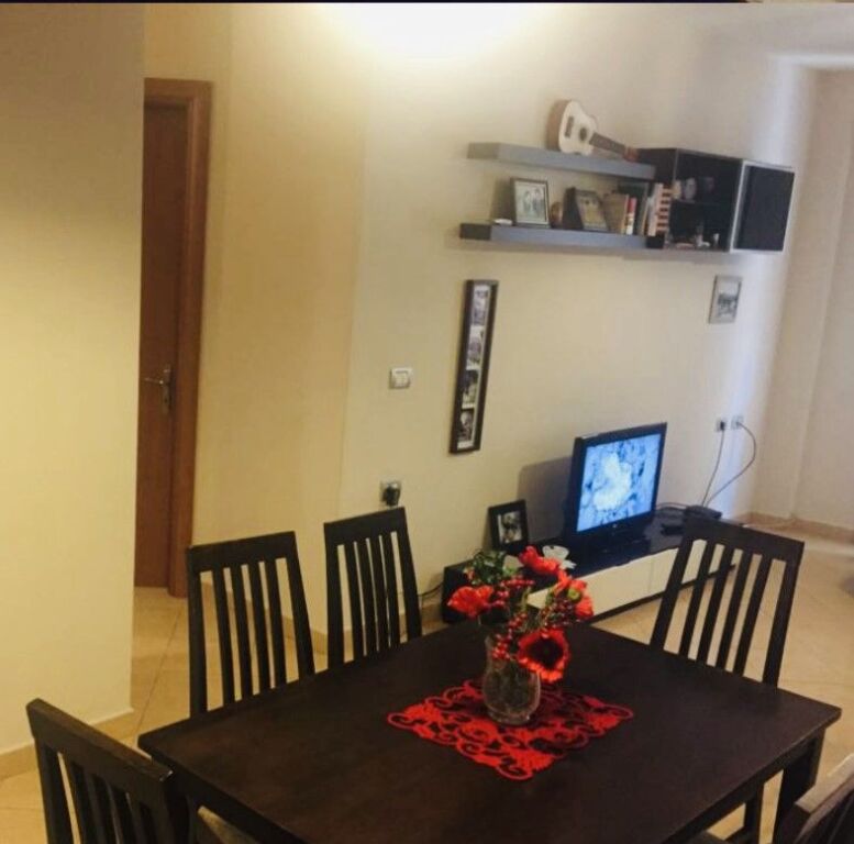 Rent | Apartament 1 + 1 | Pallatet Cabej | 370 €/month