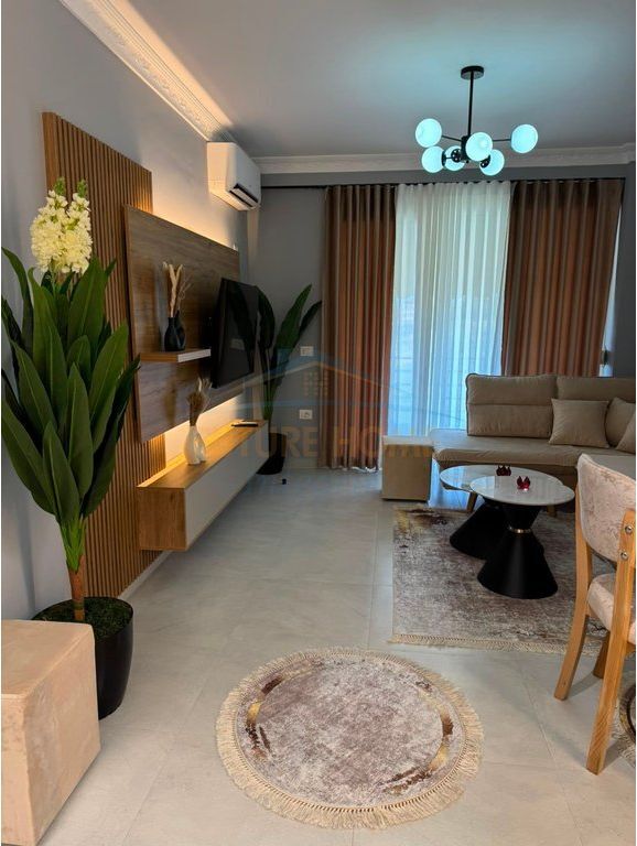 Qera, Apartament 1+1, Kompleksi Tom Doshi, Tiranë.