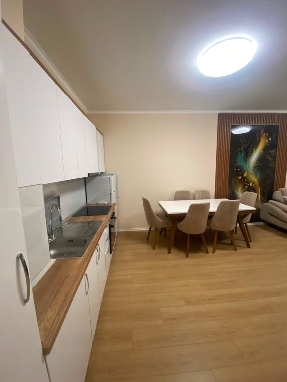 🏡 Jepet me qera super apartament 2+1+2+Post Parkimi në Yzberisht