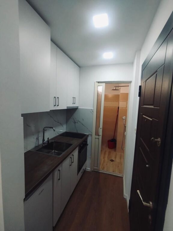 Gas Stove For Rent in Yzberisht