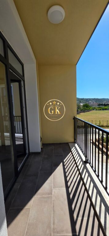 🏡 SHITET APARTAMENT 1+1+1 GARAZHD – SAUK I VJETER