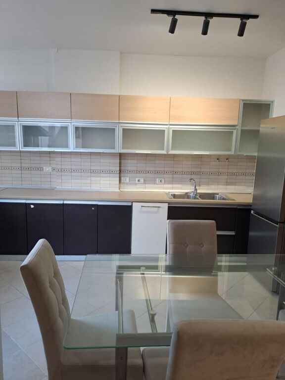 APPARTAMENTO IN AFFITTO 2+1, VIA KOSOVAREVE