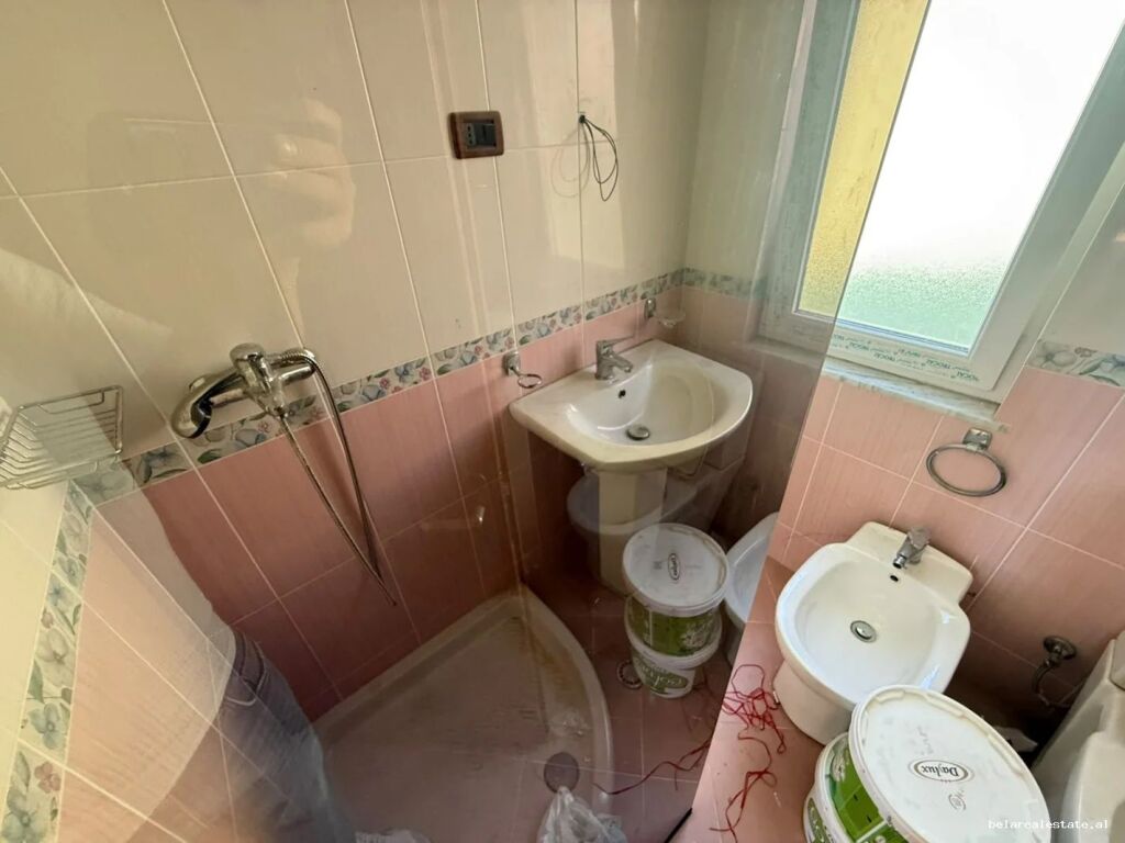 Vile 4 Kateshe Me Qera Ne Shkoze (ID BV22658) Tirane