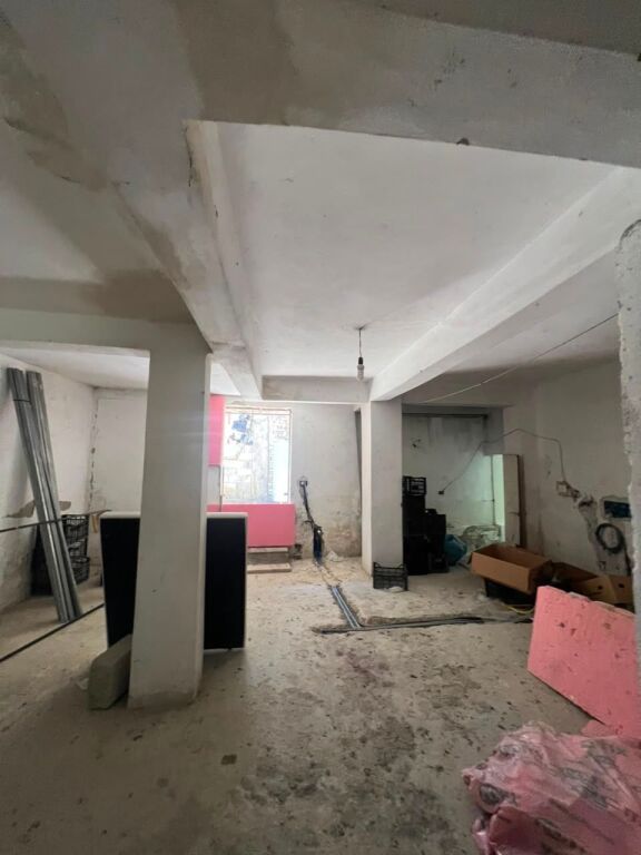 🏢 Shop  Warehouse for Rent near the Fire Station, Durres