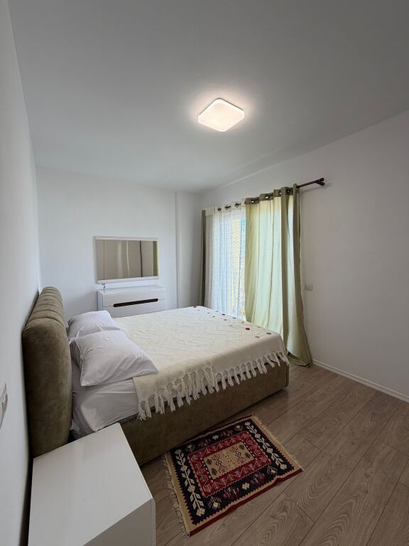 Appartamento 1+1 in affitto a Univers City