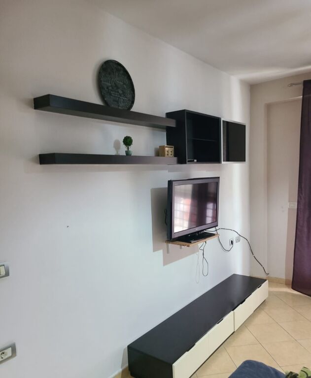 Rent | Apartament 1 + 1 | Pallatet Cabej | 370 €/month