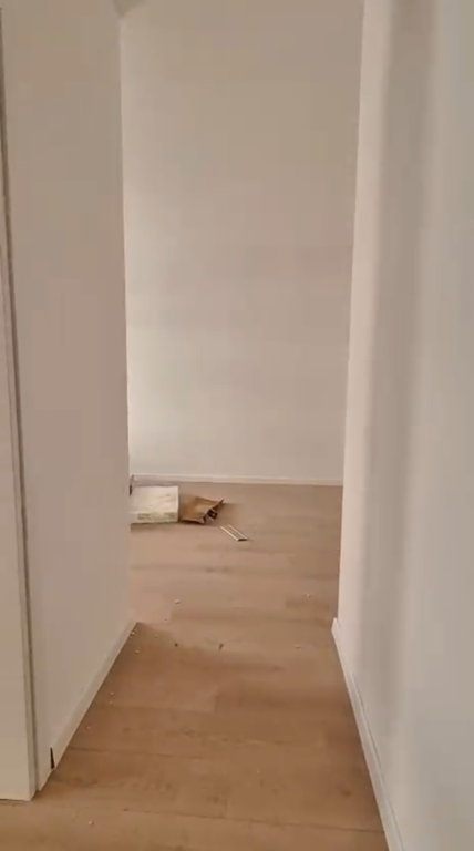 Apartament 2+1+2 per shitje Tek Univers City !