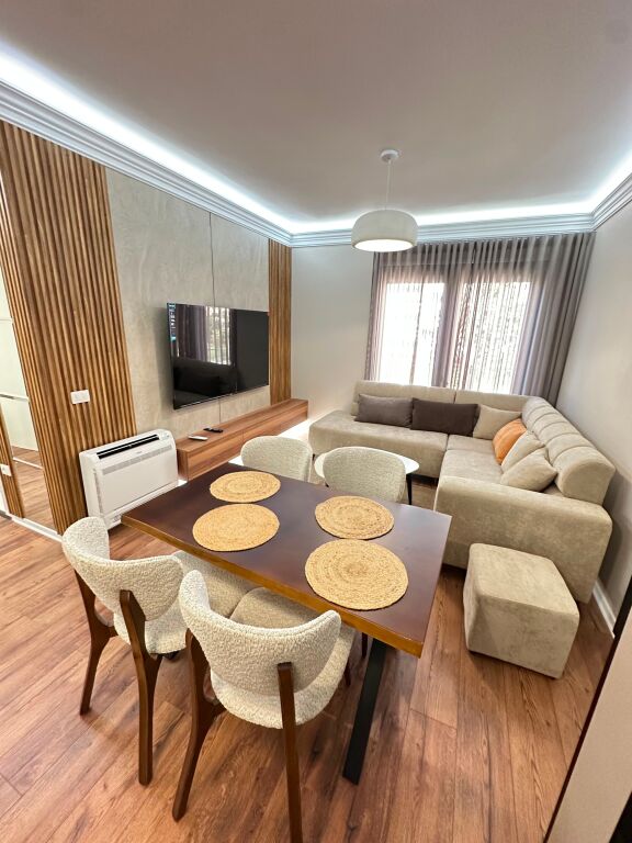 Apartment 1+1 for rent – Fiori Di Bosko, Don Bosko ✨ Modern apartment with quality furnishings, designed to offer maximum comfort. price 65,000 lek