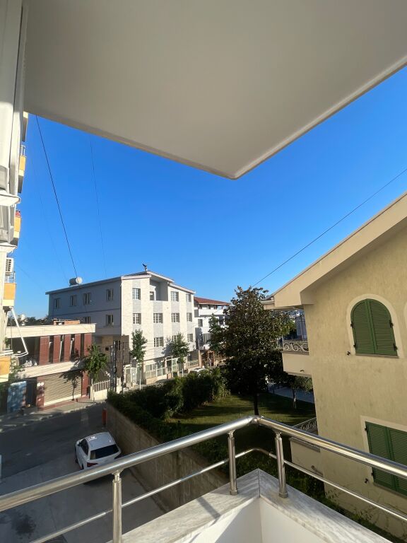 Apartament për shitje