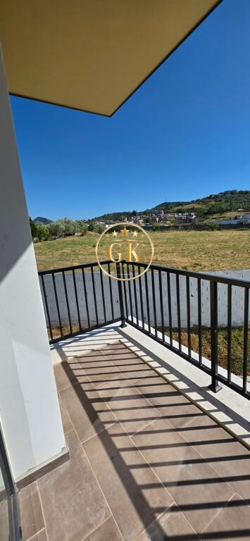 🏡 SHITET APARTAMENT 2+1+1 GARAZHD – SAUK I VJETER