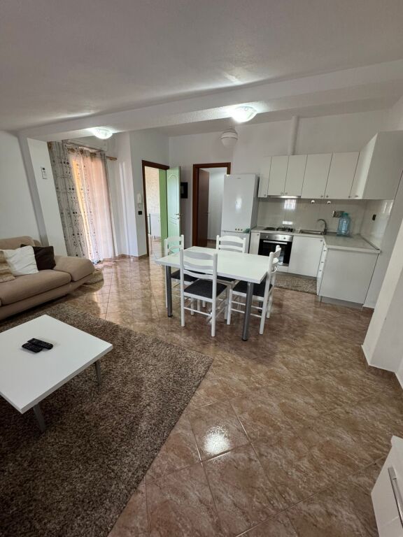 2+1, in Sauk at touch of the sun, price 450 thousand lek