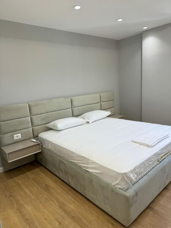 Penthouse 2+1+2wc for Long Term Rent - Hotel Partner, Vlore