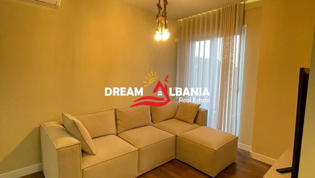 Affittasi appartamento 2+1 a Selitë vicino alla Moschea ( 42215624)
