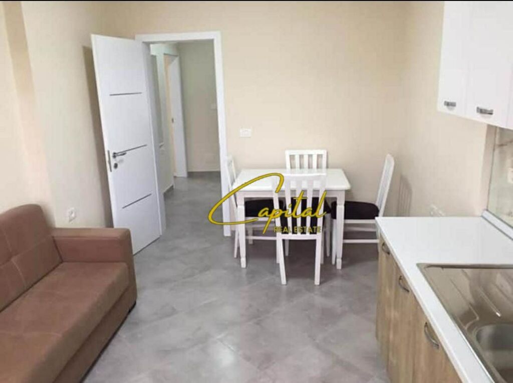 APARTAMENT ME QIRA 1+1 RRUGA FERIT XHAJKO 50.000 LEKE