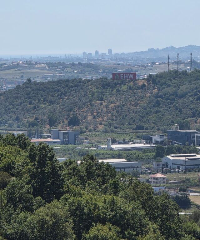 SHITET TOKE PREMIUM NE VORE,PAK METRA LARG AUTOSTRADES TIRANE-DURRES