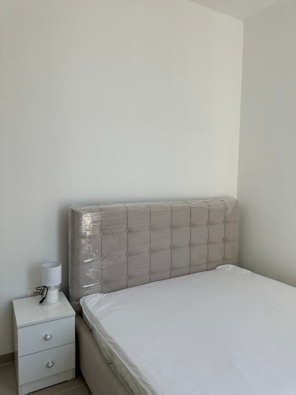 Apartament 1+1 I sapo mobiluar ne Astir