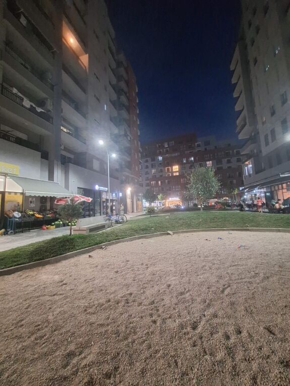 📣 Apartament 2+1+2 me 2 ballkone me qera
