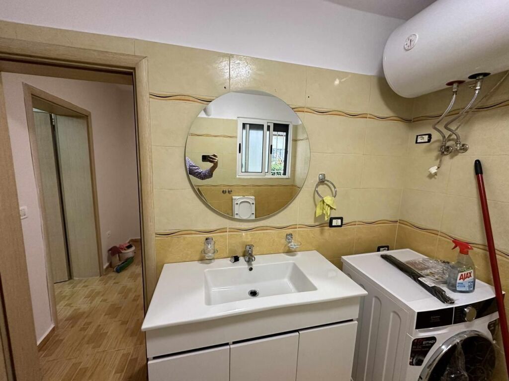 Qera | Apartament 2 + 1 | Rruga Bardhyl | 550 €/muaj