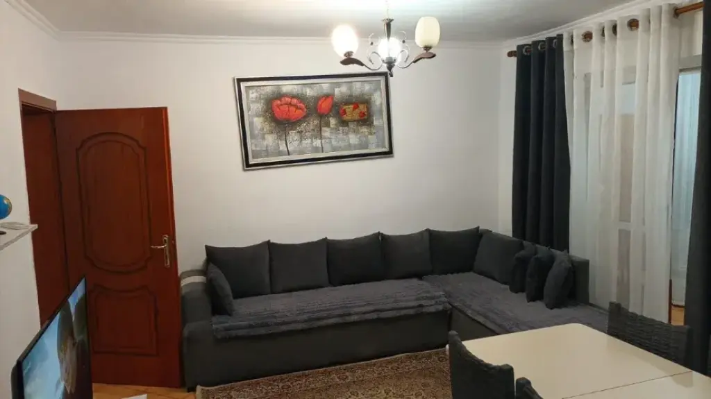 Rent | Apartament 1 + 1 | Ali Demi | 450 €/month