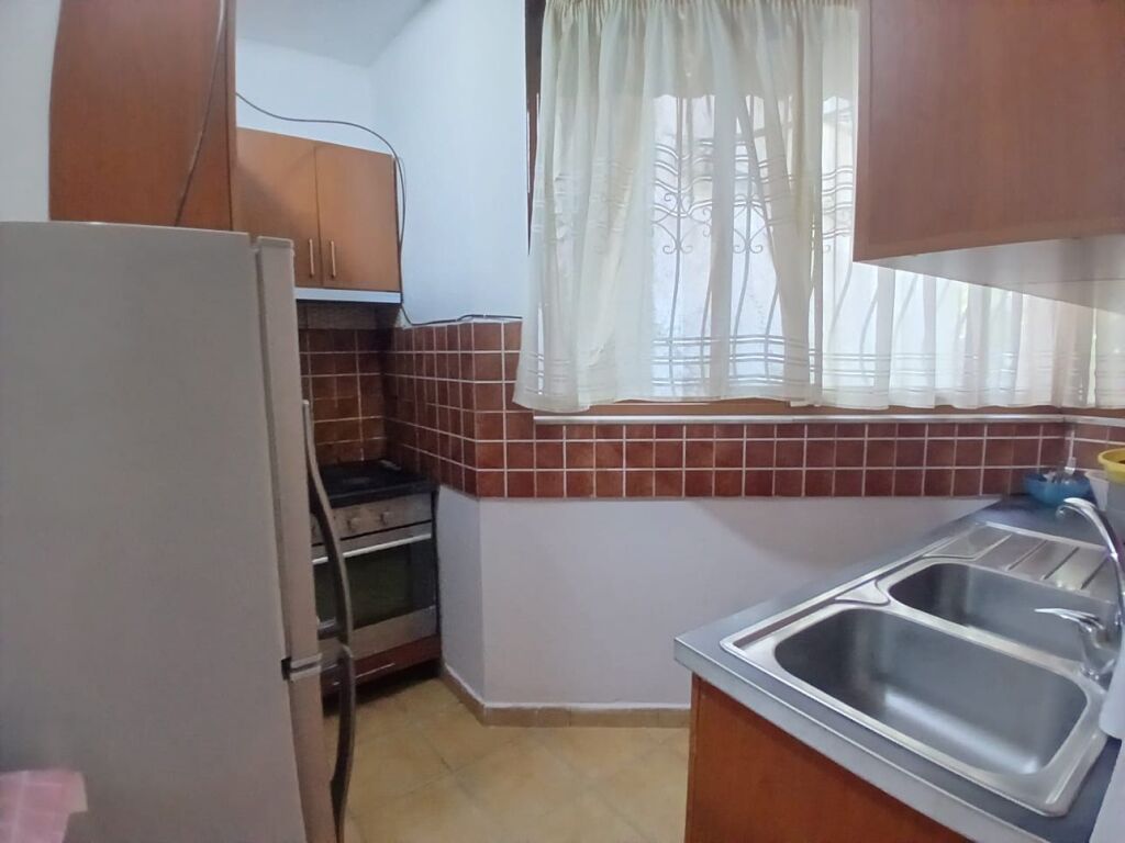 Jepet Me Qera Apartament 2+1+1 Ballkon