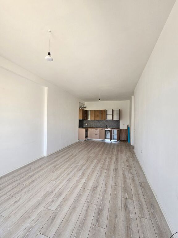 FOR RENT APARTMENT 2+1+2 WC – GRAND GALERI, YZBERISHT (Empty) price 45,000 leke