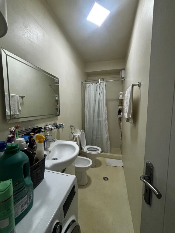 🏡 Shitet Apartament 1+1 me Ballkon – Rr. Endri Keko, Tiranë