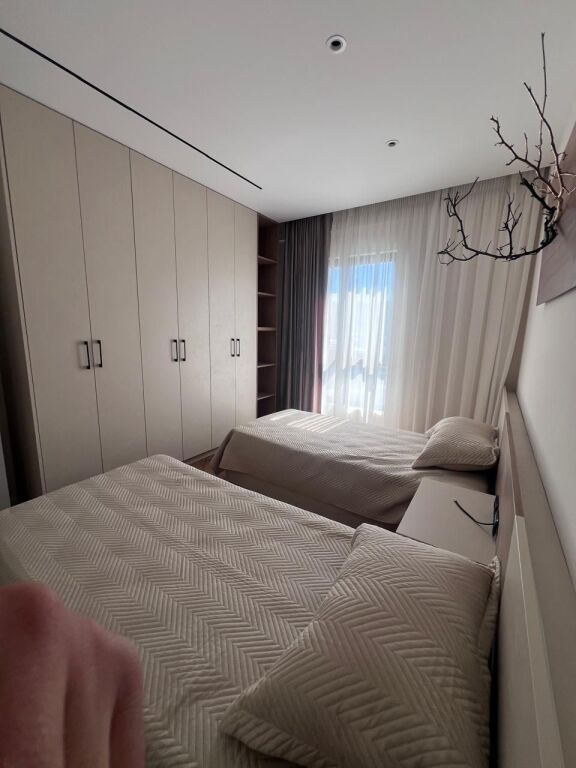 SHITET APARTAMENT 2+1 PRANE DELIJORGJIT