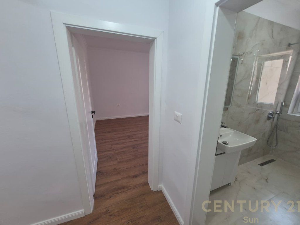 Apartment 1+1 for Sale – Thanas Ziko Street 300 meters above “Partizani” High School